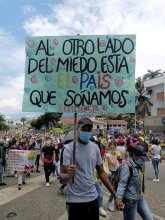 Canal Sud : //brasero// Colombie, el pueblo no se rinde, carajo !